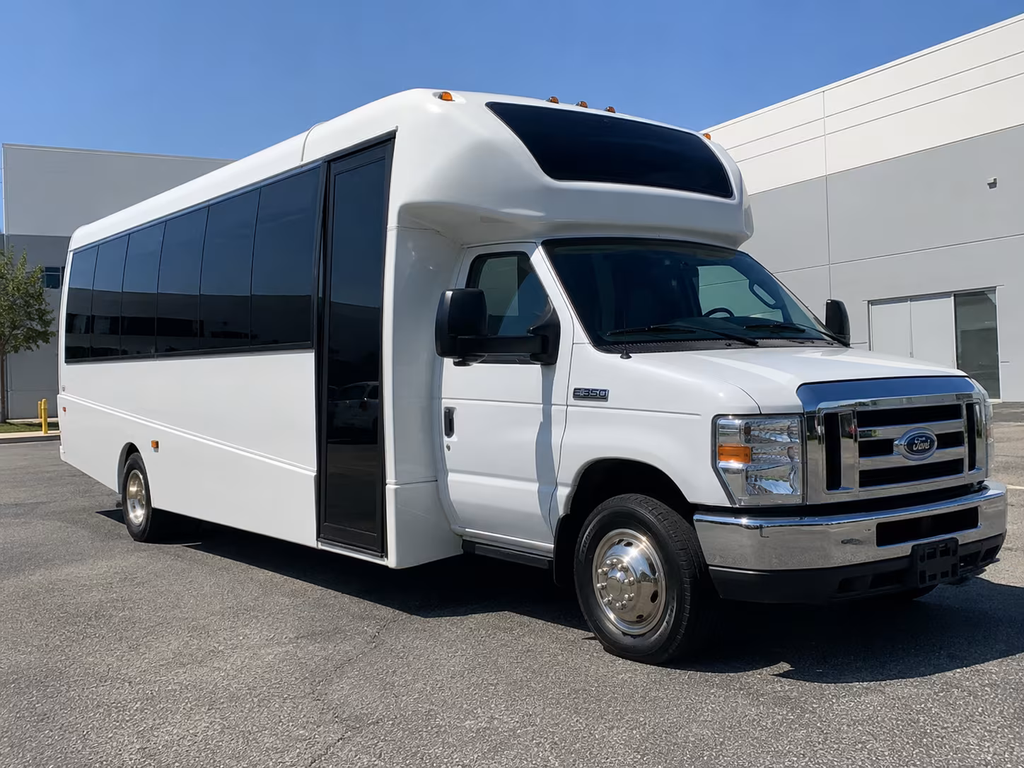 concert and festival buses from thornton to the venue