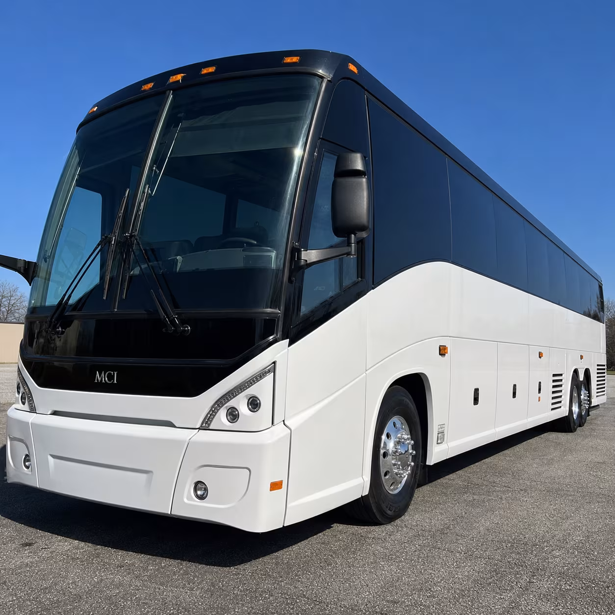 ski trip and mountain adventure buses out of thornton