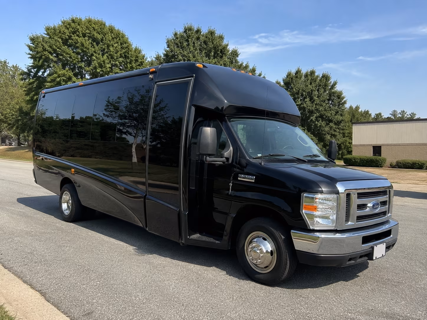 thornton airport transportation onboard seating